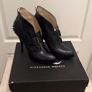 Alexander McQueen Black Heeled Boots with Buckle Detail